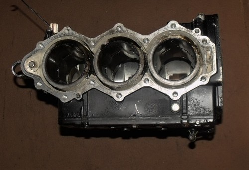 Tohatsu 50 HP Crankcase Cylinder Block Assembly PN 3T5B01100 Fits 2010 & Up - Picture 6 of 7