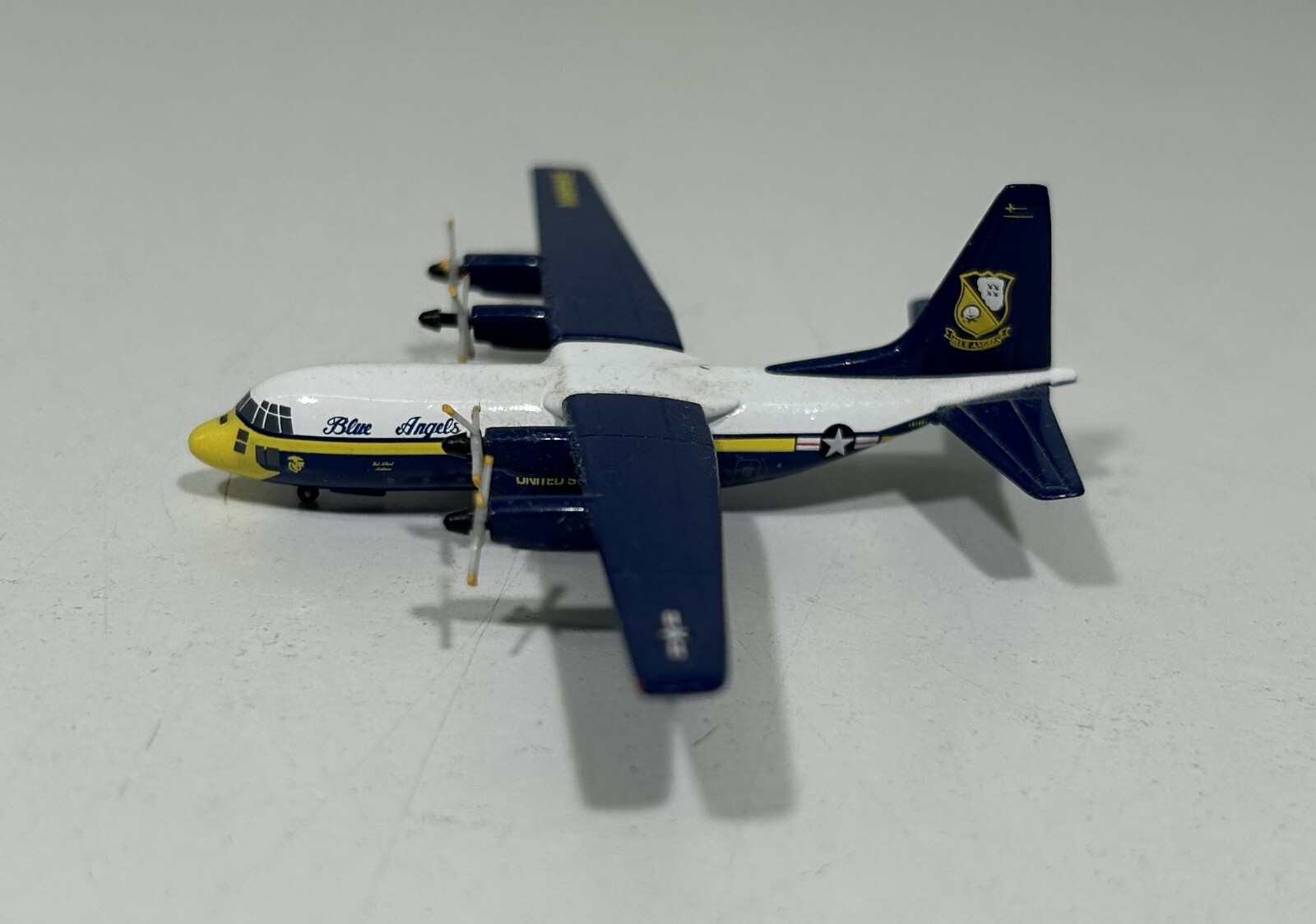 Picture 4 of 6