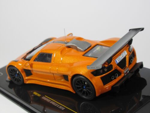 GUMPERT APOLLO S 2010 in Metallic Orange, 1:43 scale German Sports Car by IXO - Picture 9 of 12