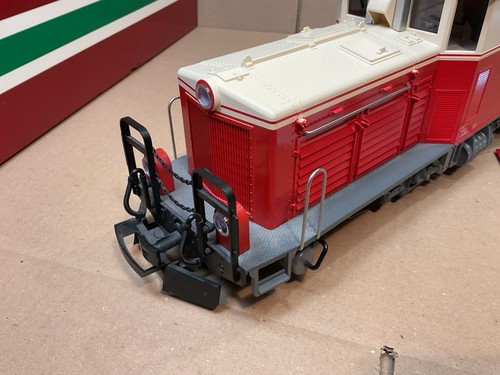LGB G GAUGE DIESEL LOCOMOTIVE OBB LOCO CREAM & RED MZS DCC 20520 TWIN MOTOR ! - Picture 8 of 15