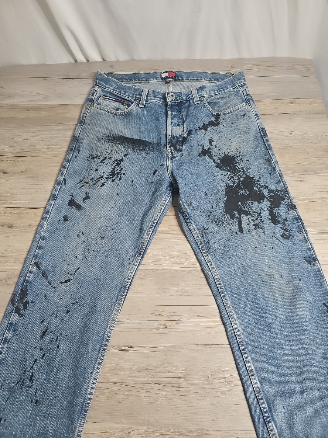 VTG Distressed Tommy Hilfiger Womens Straight Jeans Size Button Fly Denim 11 Y2K