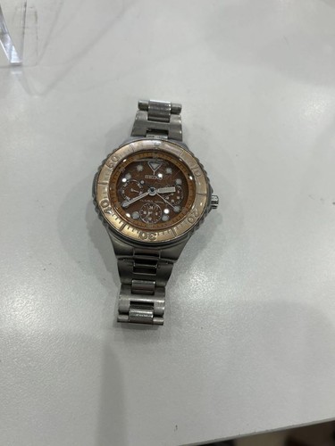 SEIKO V14J-0B20 Solar-Powered Wristwatch made in Japan Rare Limited Edition - Picture 2 of 12