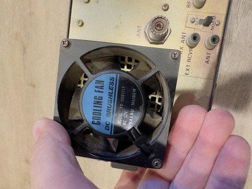 Émetteur-récepteur radio amateur Yaesu FT-102 HF tous modes - Photo 18/22
