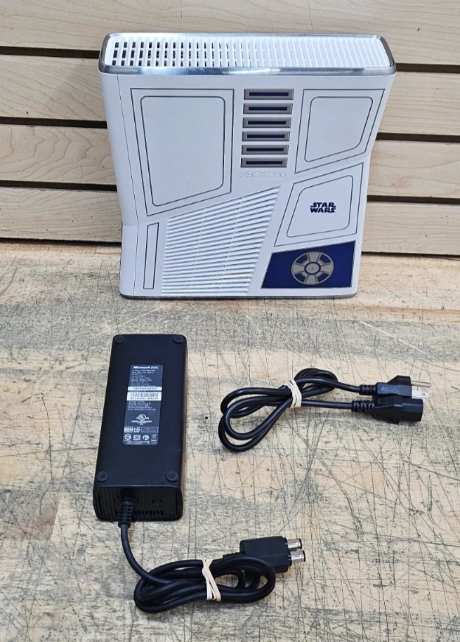 Microsoft Xbox360 KINECT STAR WARS 新品未使用 Microsoft Xbox 360 + Kinect Slim 320GB Limited Edition Star Wars