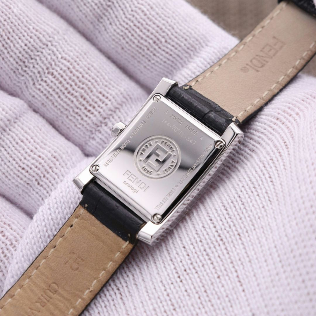 Fendi 7000L Analog Quartz Women Genuine New Battery Good Fendi 7000L Analog Quartz Women Genuine New Battery Good