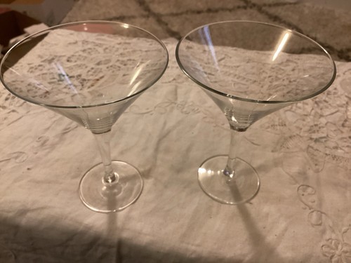 KROSNO POLAND “MANHATTAN MARTINI” Glasses x2 BNIB - Picture 2 of 6