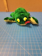 Vintage Russ Berrie Fleegle Plush Toy Green Frog Stuffed Animal HK7 Collectible