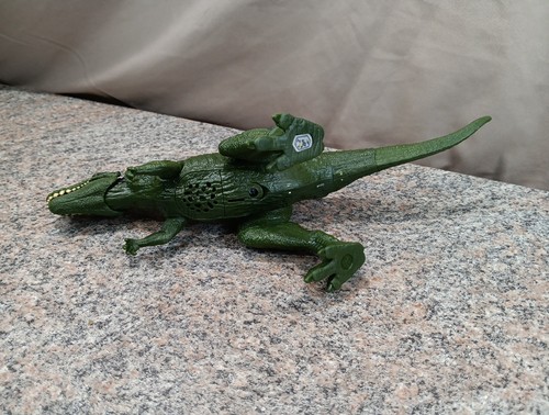 Jurassic World Camp Cretaceous Roar Attack Ceratosaurus Dinosaur Figure Works - Imagen 4 de 10
