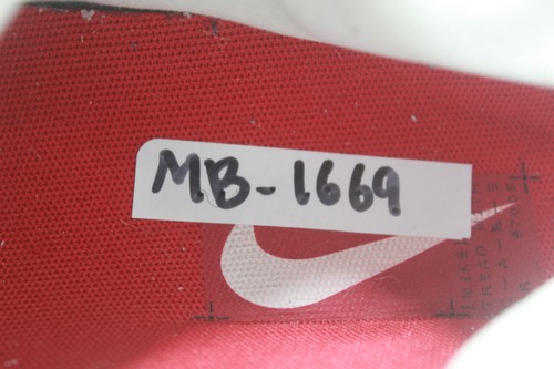 Nike Men's C1TY Basketball Sneaker Sz 11.5 {MB-1669] - Picture 8 of 8