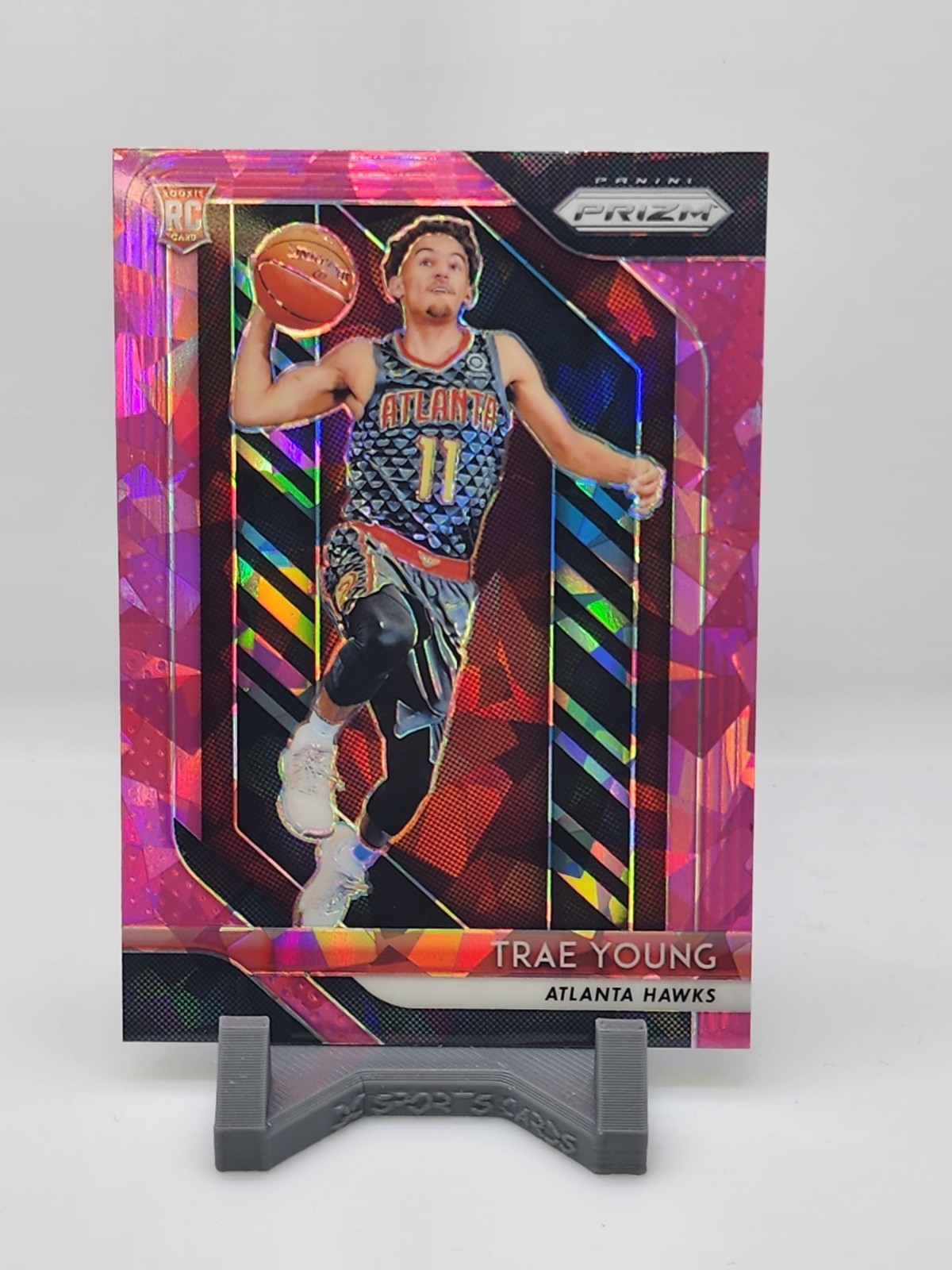 2018-19 Prizm PINK ICE Trae Young RC ROOKIE #78 Atlanta Hawks Basketball