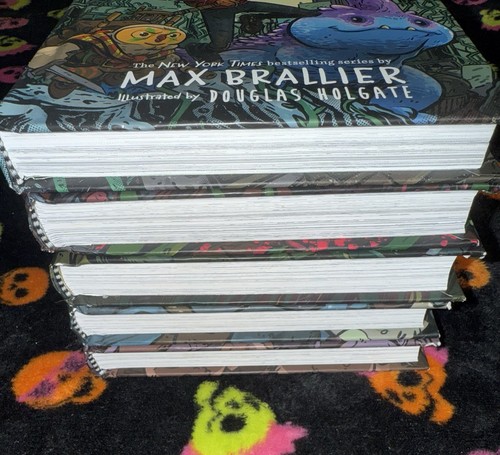 Lot of 5 The Last Kids on Earth Hardcover Netflix Books Max Brallier #3-6 Bonus - Picture 8 of 9