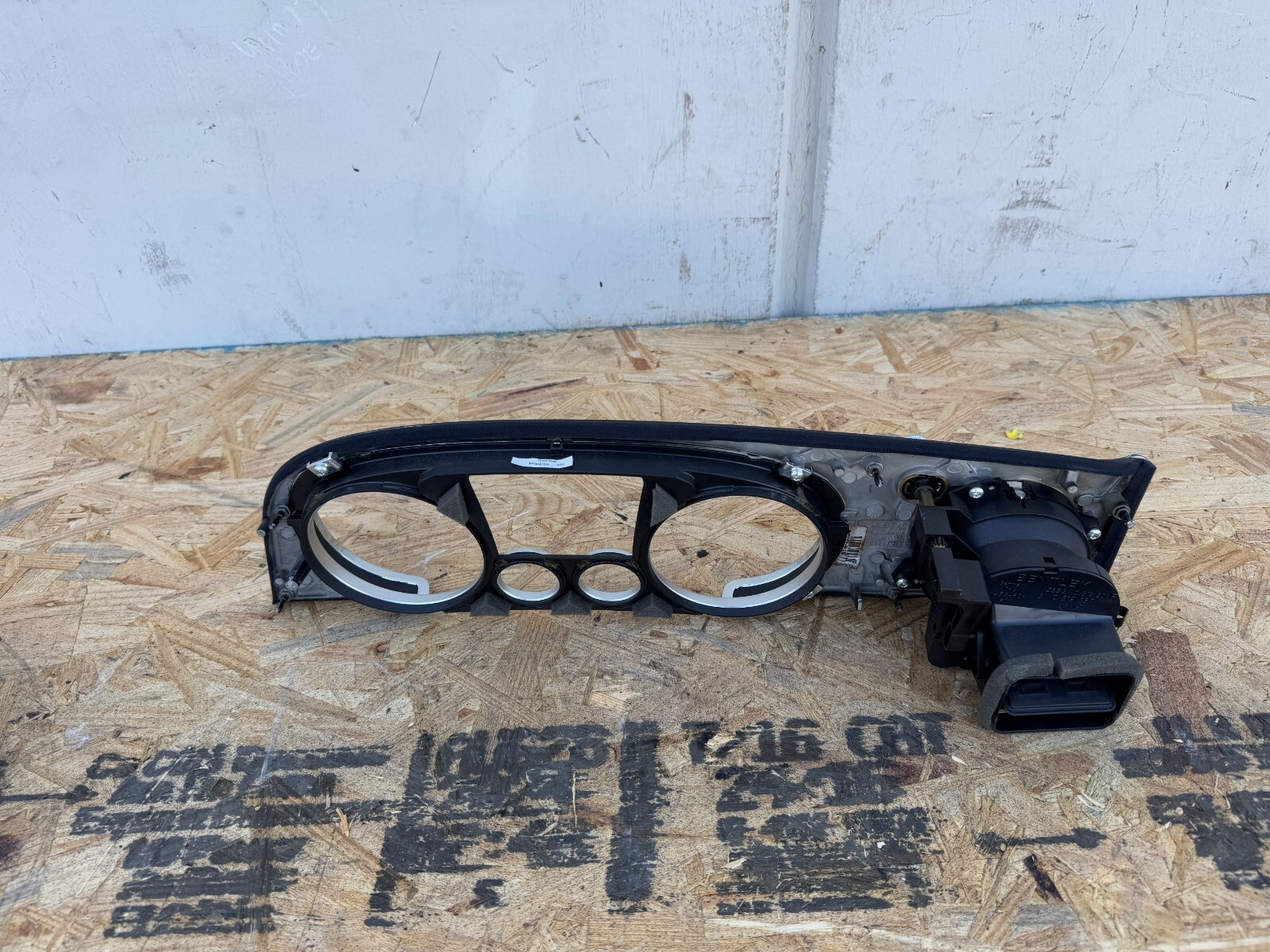 Bentley Flying Spur 2013-2018 Trim molding