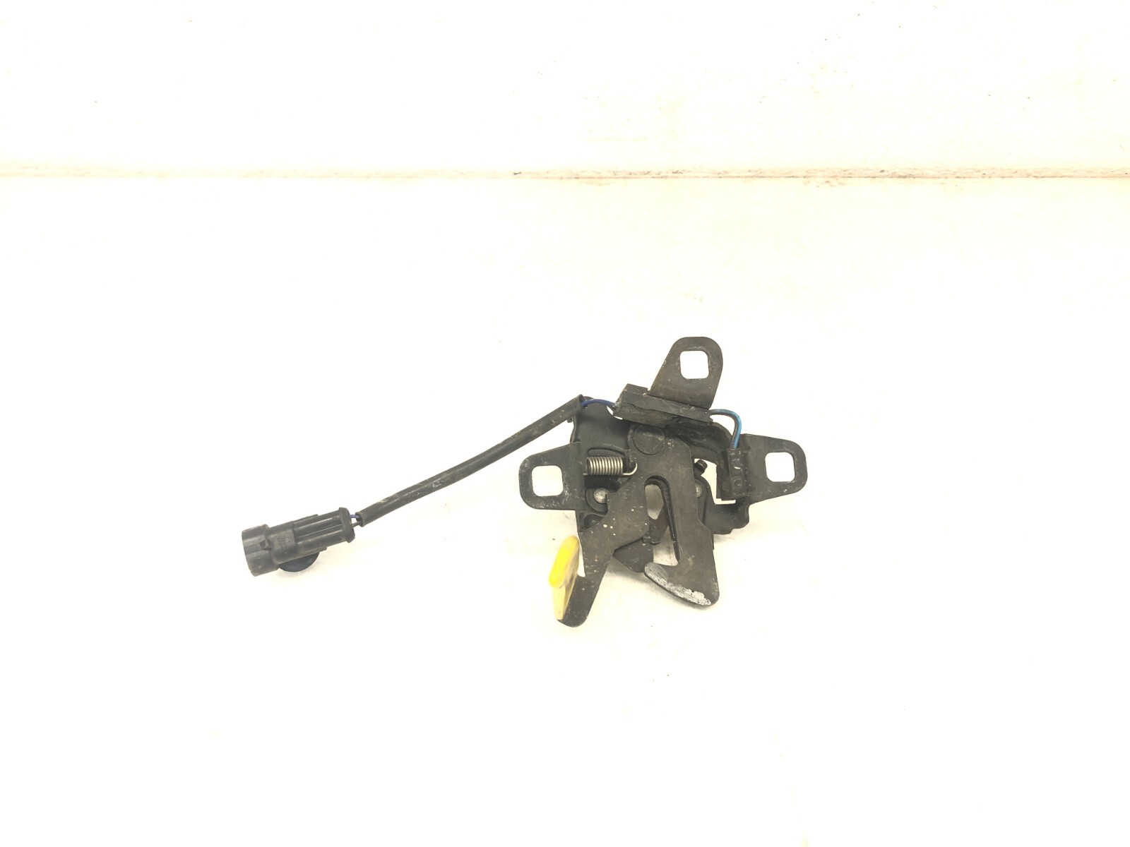 2014-2019 MASERATI QUATTROPORTE FRONT HOOD BONNET SAFETY LOCK LATCH LEVER OEM