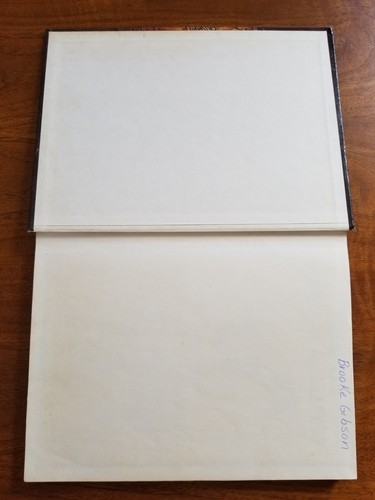 Dungeon Masters Guide - AD&D 1st Edition DM Guide TSR 2011 - Picture 2 of 9