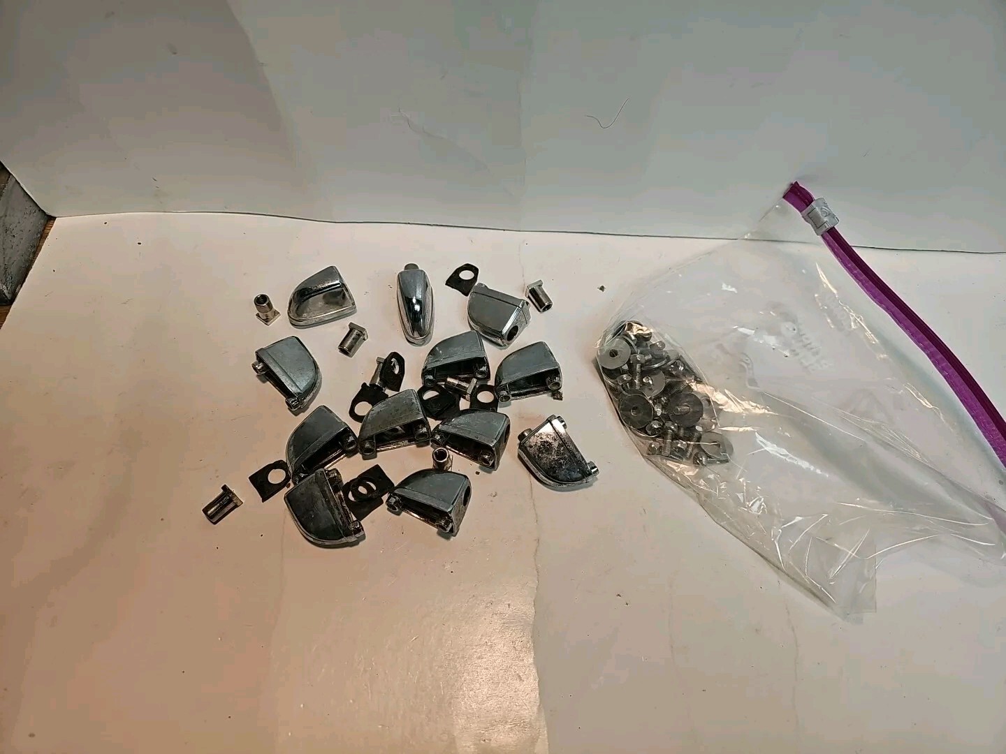 Picture 1 of 4
