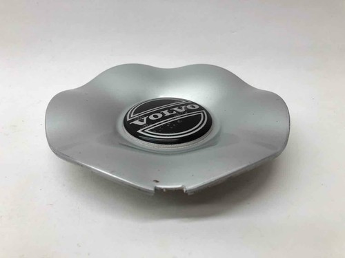1996 Volvo 850 Wheel Center Cap Cover Used OEM 9140405 Also Fits: 1994 1995 1997 - Picture 2 of 9