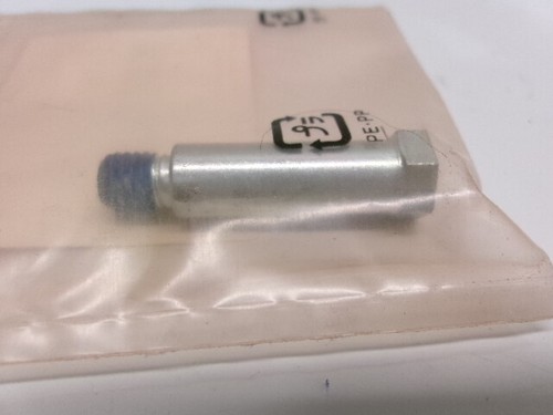 SUZUKI GSX1300R HAYABUSA 2010 Clutch Bolt Spring Support 21481-24F31: 80605 - Picture 4 of 5