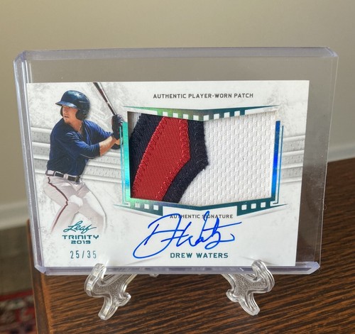 2019 Leaf Trinity Patch Auto Blue #PA-DW2 Drew Waters /35 Pre Rookie RPA RARE SP - Picture 3 of 3