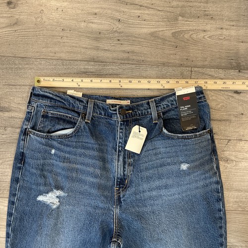 Levi's 70's High Flare Leg Jeans Medium Wash Distressed Denim 34 x 32 - Picture 9 of 14