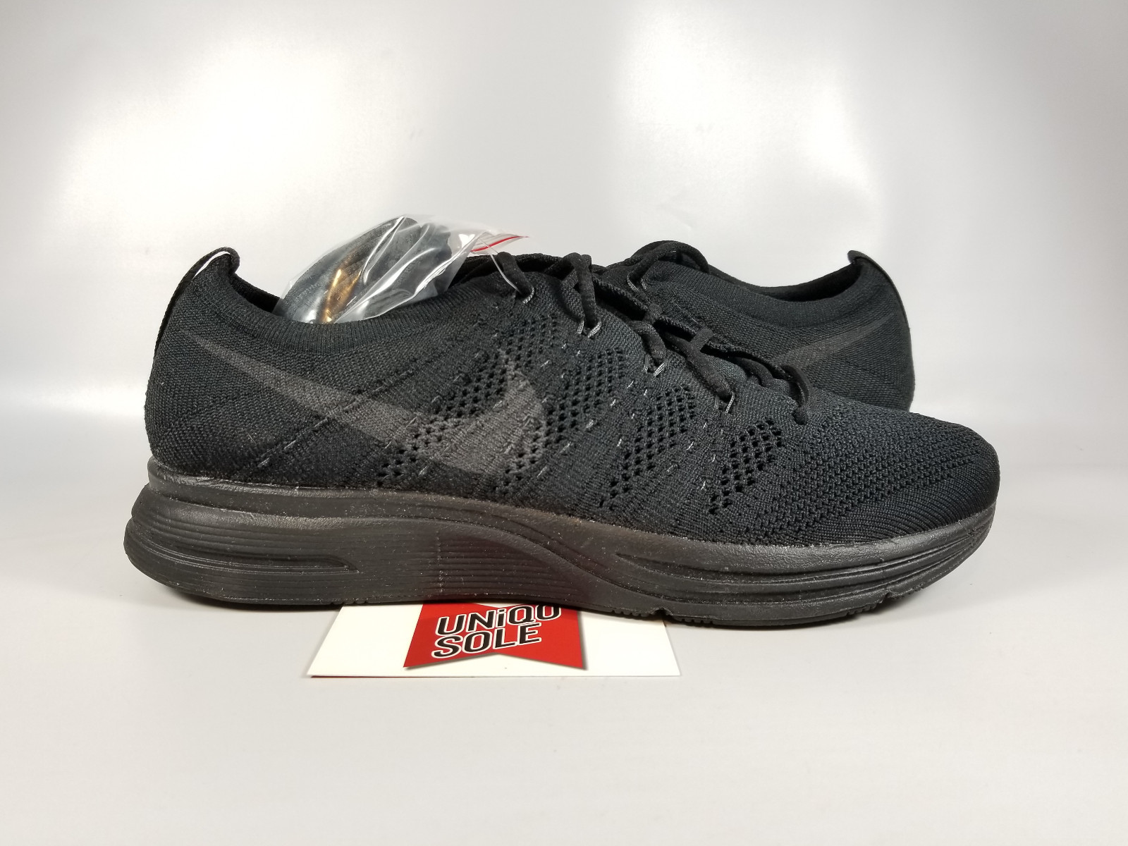 Nike Flyknit Trainer TRIPLE BLACK BLACKOUT AH8396-004 10 RUNNING RACER OREO Nike Flyknit Trainer TRIPLE BLACK BLACKOUT AH8396-004 10 RUNNING RACER OREO
