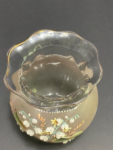 Maiglöckchen VASE gekräuselt antik handemailliert & vergoldet rosa Milchglas - Bild 5 von 16