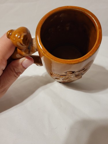 coffee mugs vintage 3D Mt. Rushmore Squirrel handle. Super Cute! Great condition - Picture 3 of 4