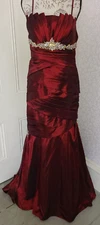 Morilee deep red taffeta formal gown / prom dress w crystals, ladies' size S