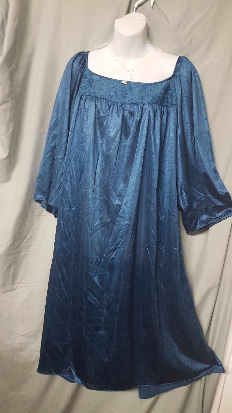 Picture 2 of 5