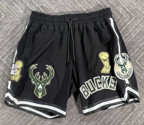 Pantalones Cortos Milwaukee Bucks Pro Standard 2021 Campeonato de Finales de la NBA Negros Talla Mediana - Imagen 1 de 11