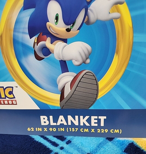 Sonic The Hedgehog Super soft Blanket Size 62 in x 90 in; Fits Twin & Full bed - Picture 4 of 8