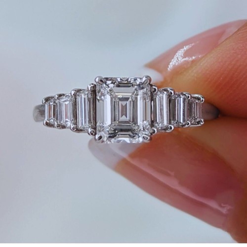 Emerald Anniversary Ring 1.75 Ct IGI GIA HRD Lab Grown Diamond 18k White Gold - Picture 4 of 17