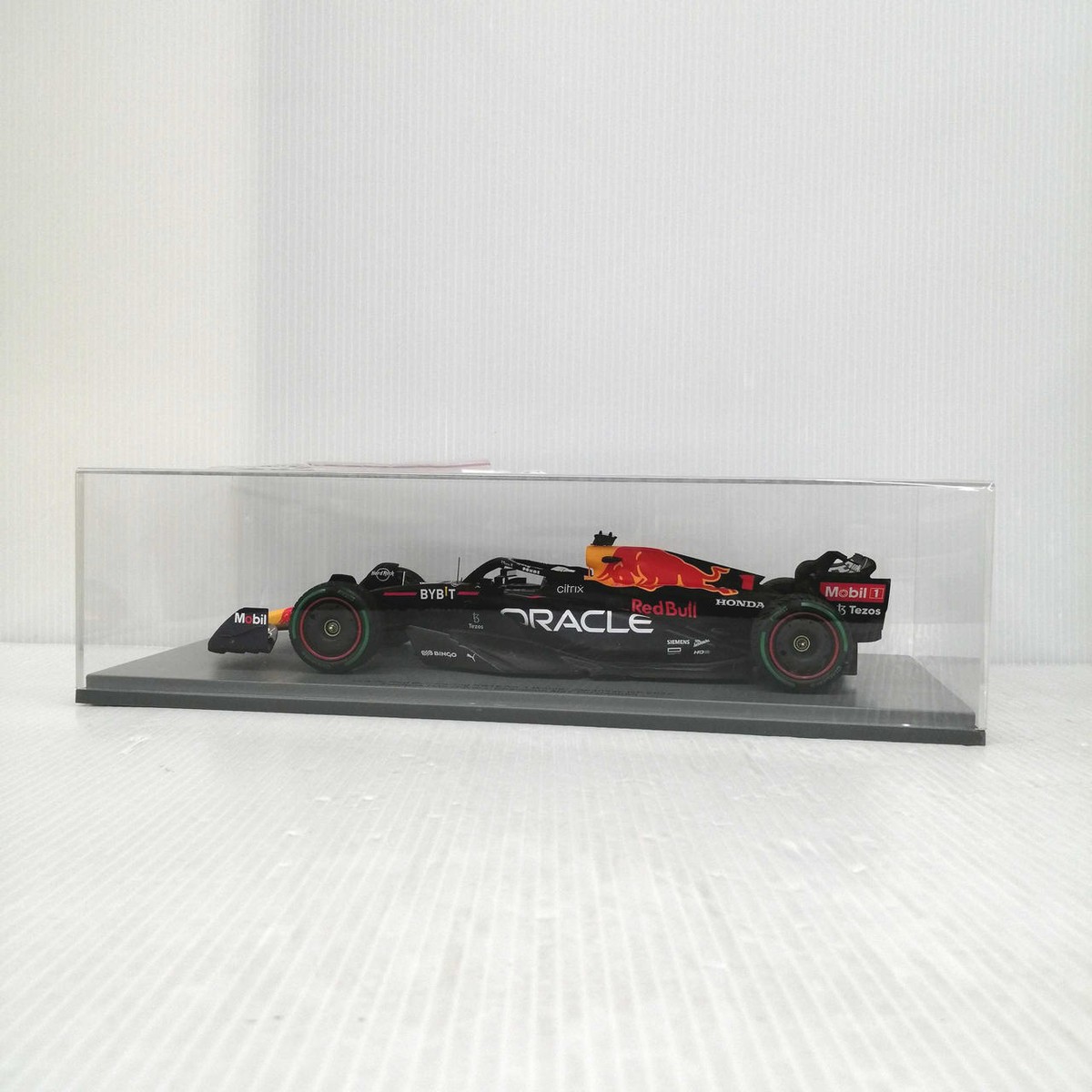 Spark Oracle Red Bull Racing Japan Gp202 1/18 Mini Car | eBay
