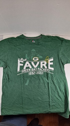 Green Bay Packers Brett Favre #4 green xl t-shirt