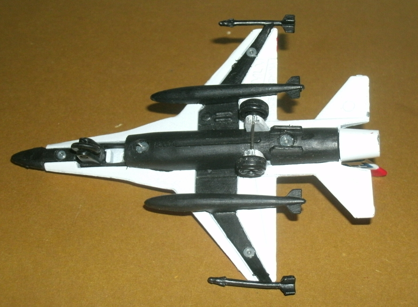 Picture 6 of 6