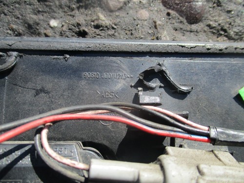 2012 NISSAN QASHQAI J10 TAILGATE RELEASE HANDLE LICENSE PLATE LIGHT BAR 90810JD0 - Picture 4 of 5