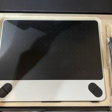 WACOM Pen tablet Intuos Draw Introduction to drawing S white CTL-490/ W0 USED