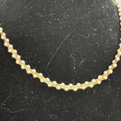 Elegant Vintage Gold and Cream Faux Pearl Necklace Unsigned 18” Long J14 - Picture 3 of 4