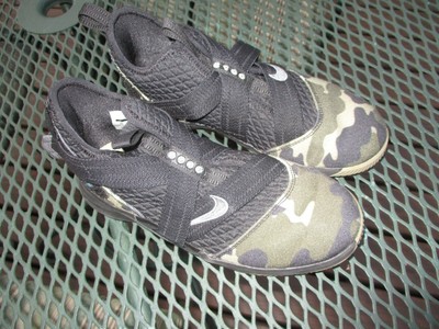 Youth nike top camo shoes