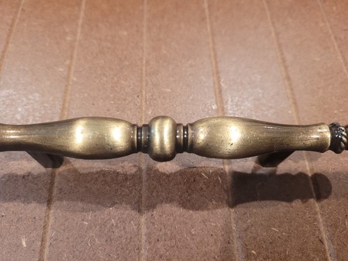 Tirador de puerta de gabinete con cajón tono latón dorado ornamentado centro vintage 3" - Imagen 4 de 8