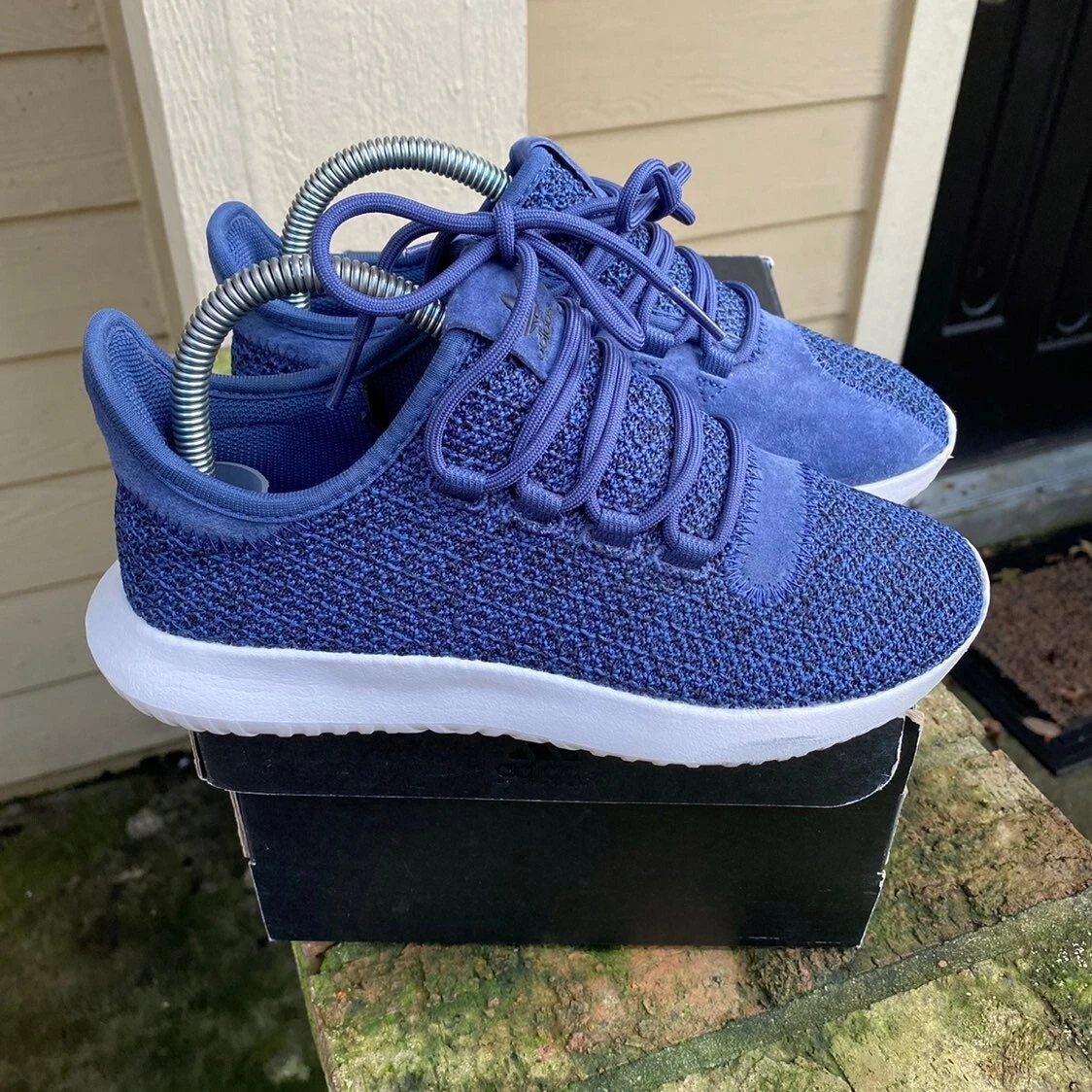 Adidas tubular size 6 hotsell