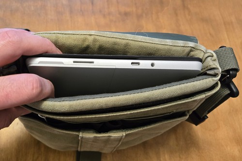 STM Scout Shoulder Tablet Bag - Picture 6 of 14