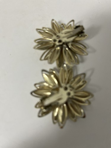 Lot de grandes boucles d'oreilles vintage strass brossé ton or superposé fleurs - Photo 4/5