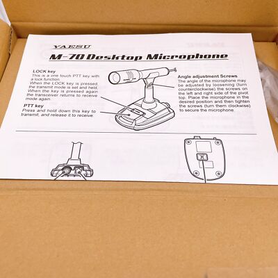 Yaesu M-70 (Successor to MD-100A8X) Desktop Microphone