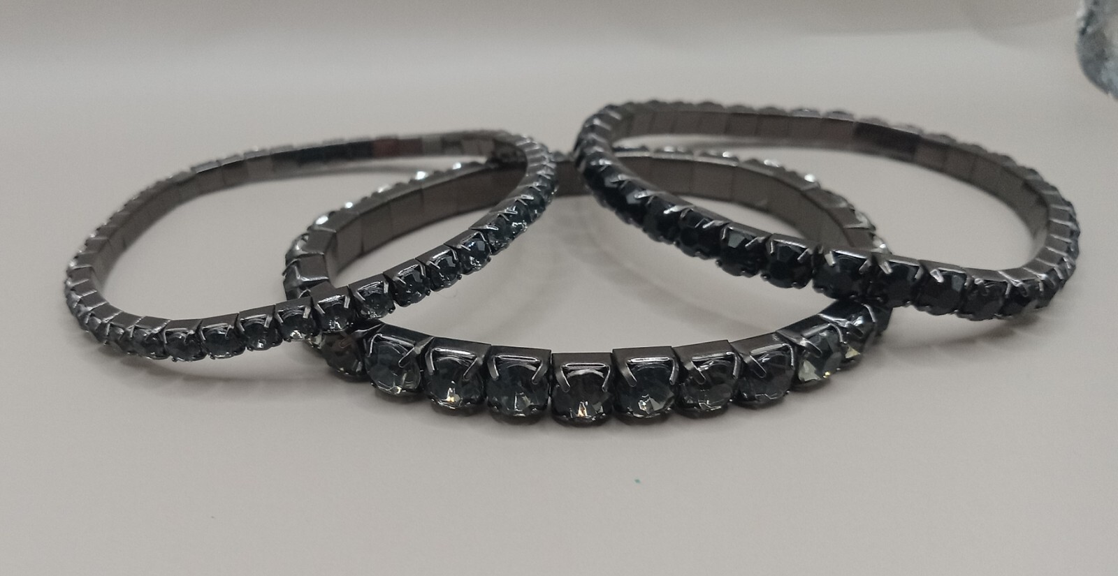 Lot Of 3 Black Faceted Acrylic Rhinestone Metal Stretch Bracelets 7