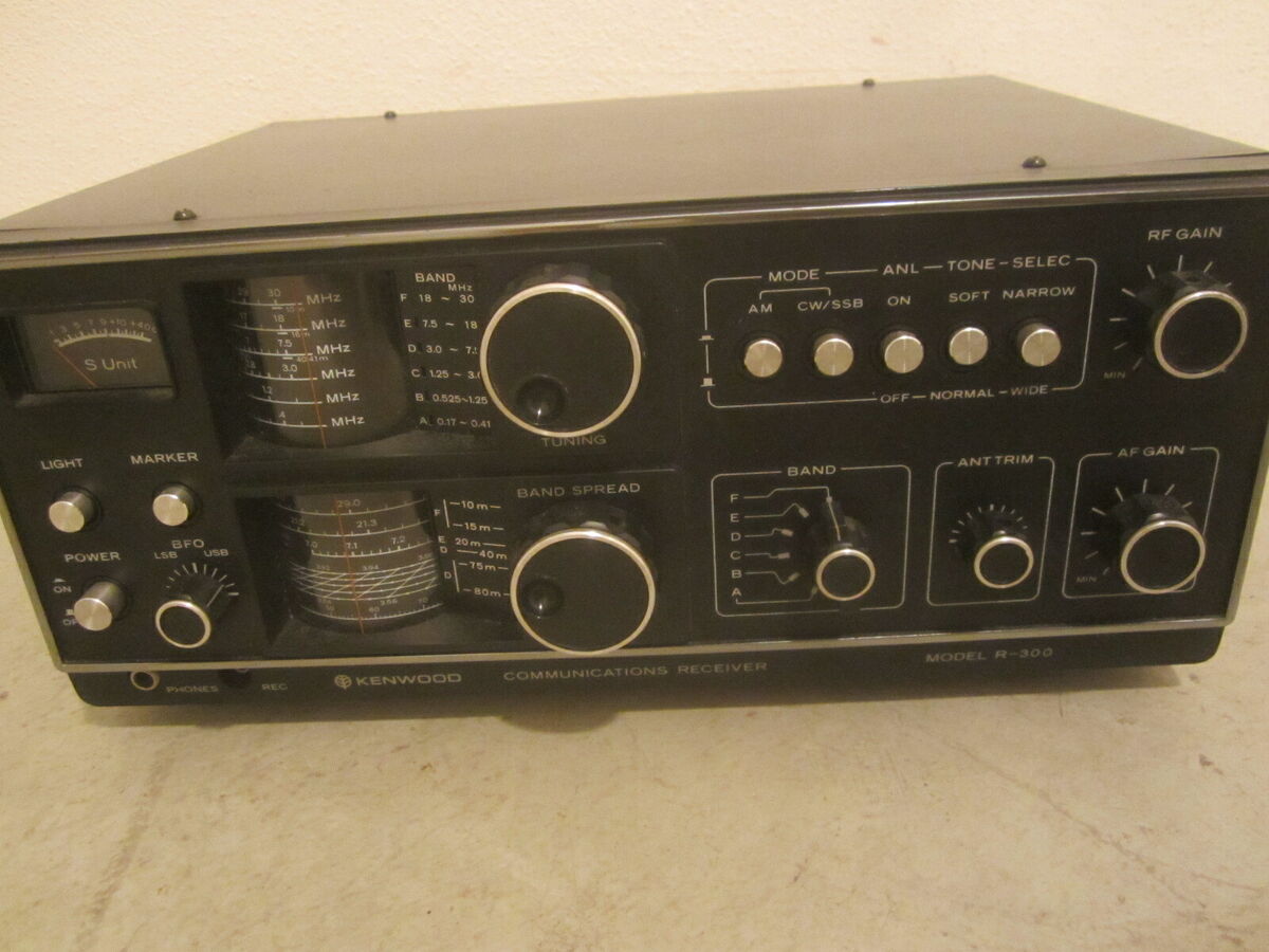 Kenwood R-300 Weltempfänger Communications Receiver Kenwood R-300 Weltempfänger Communications Receiver