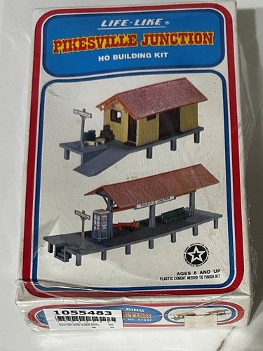 Kit de construcción Life Like Pikesville Junction escala HO #01347 sellado nuevo en caja | Zustand: New