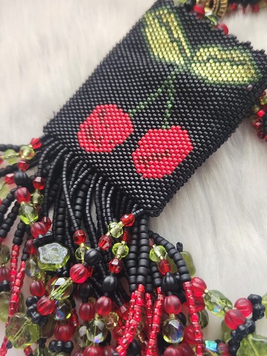 Handmade Seed Beads Beaded Pouch 2 Sided Cherries Amulet Bag Fringe Necklace - Picture 7 of 16