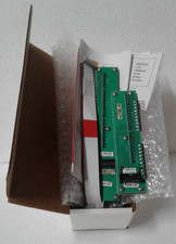 Schneider Electric TBUM297915 Terminal Adapte...