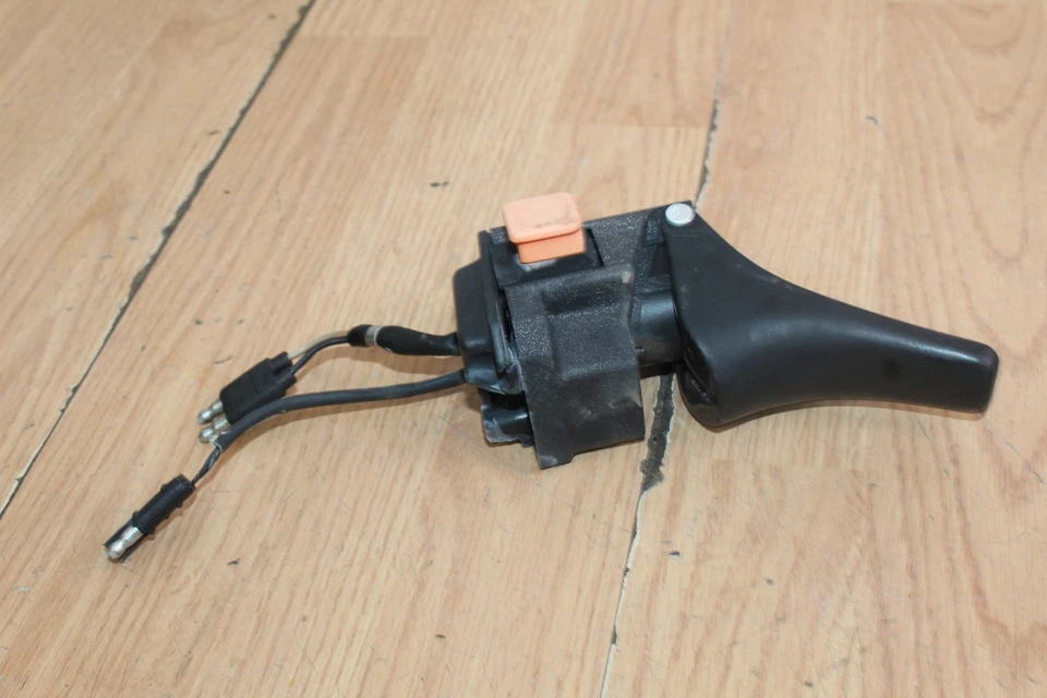 Polaris XLT SKS 1994 montaje de acelerador Foto 3 de 4