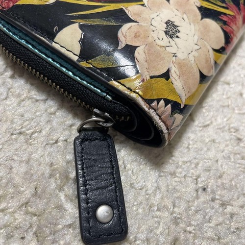 Vivienne Westwood Floral Print Bi-fold Wallet with Zipper - Picture 5 of 8